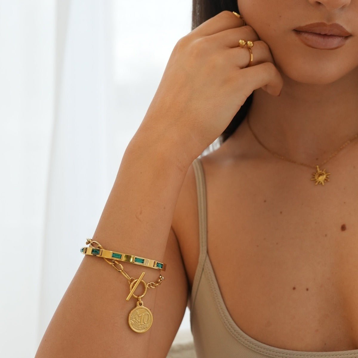 Bracelete Cristais Navete Verde Banhado em Ouro 18K - Uranos 